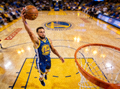 NBA季后赛勇士队库里三分出手